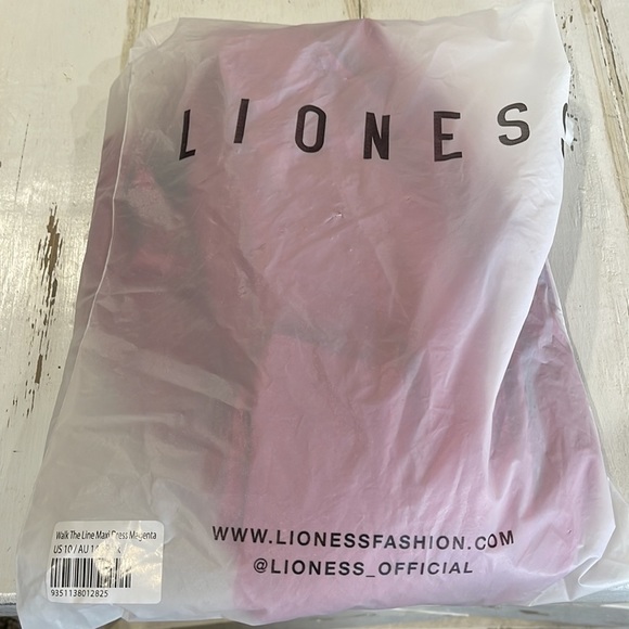 LIONESS Walk The Line Midi Dress Magenta - Picture 10 of 12
